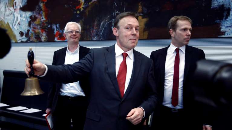 Σοκ στη Γερμανία: Κατέρρευσε και πέθανε μέσα σε τηλεοπτικό στούντιο ο Αντιπρόεδρος της Bundestag