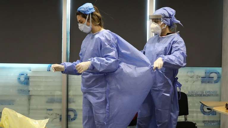 Εντονες πιέσεις εισπρακτικών σε γιατρούς καταγγέλλει ο ΙΣΑ: Επιστολή σε Στουρνάρα