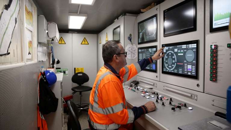 Με ζημίες δεκάδες εκατομμυρίων ευρώ έκλεισε η περσινή χρονιά για το μετρό της Αθήνας