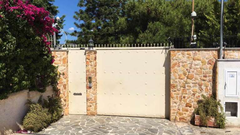 Ερωτήματα φωτιά από την Ελληνική Αντικαρκινική Εταιρεία για τη δράση του  &quot;ψευτογιατρού&quot;: Δεν είχε συνεργούς;