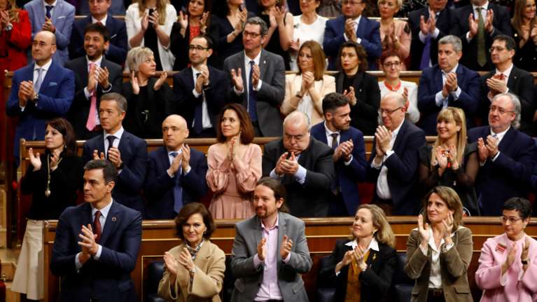 Κορονοϊός- Ισπανία: Θετική η σύντροφος του Πάμπλο Ιγκλέσιας- Σε καραντίνα το Υπουργικό Συμβούλιο