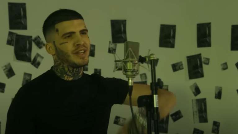 Ράπερ Lamanif: Η 30χρονη &quot;αφέντρα&quot;, τα 40 ροζ βίντεο στο κινητό της και η καταγγελία για εκβιασμό