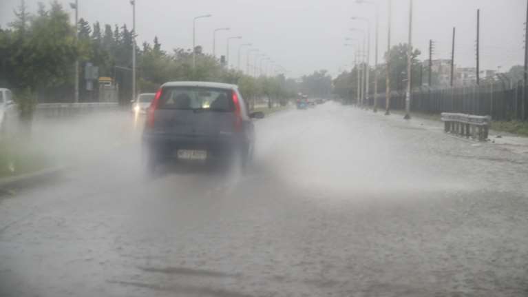 Καιρός: Που θα χτυπήσει η κακοκαιρία τις επόμενες ώρες - Ξεκινούν καταιγίδες από το μεσημέρι