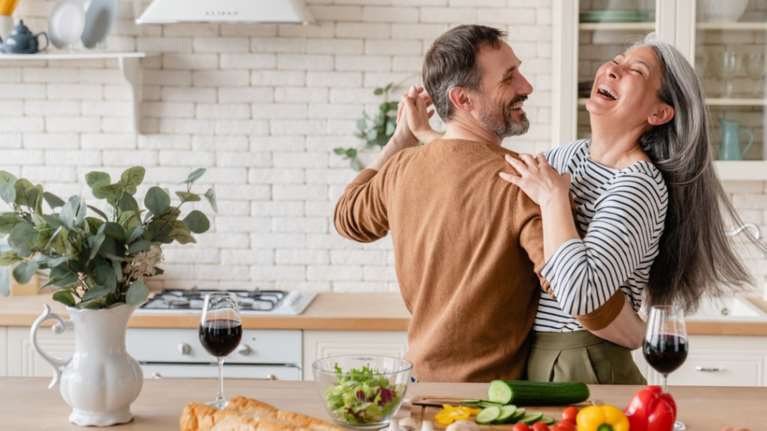 Σεξουαλική επαφή στην εμμηνόπαυση: Ας μιλήσουμε ανοιχτά!
