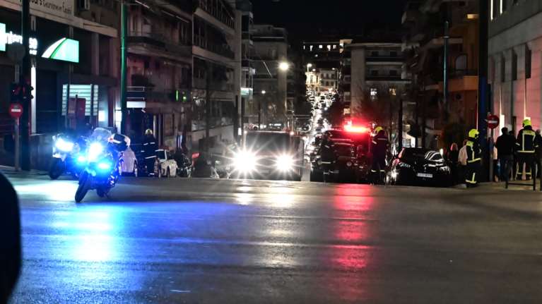 Αποκάλυψη Καλλιακμάνη για τη βομβιστική επίθεση στην Hellenic Train: &quot;Η ΕΛΑΣ γνωρίζει τα ονόματα των δραστών&quot;