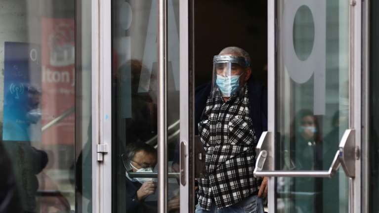 Κορονοϊός - Δείκτης θετικότητας: Οι περιοχές που &quot;έσπασαν&quot; τη μονάδα - Βράζουν Γρεβενά, Εβρος και Κοζάνη