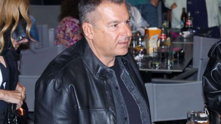 O Γιώργος Λιάγκας σε σπάνιο κλικ με τον γιο του - &quot;Οικογενειακή υπόθεση&quot;