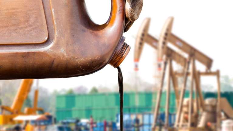 Πετρέλαιο: Σημαντική πτώση των τιμών λόγω χαμηλής ζήτησης