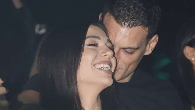 Μελίνα Νικολαΐδη και Δημήτρης Φιντιρίκος: Με matchy matchy χριστουγεννιάτικες κάλτσες