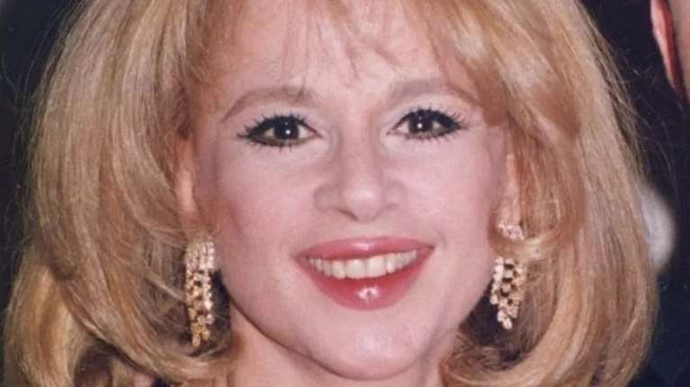 Αλίκη Βουγιουκλάκη: Αδημοσιεύτη φωτογραφία από τo υπνοδωμάτιό της στο Θεολόγο