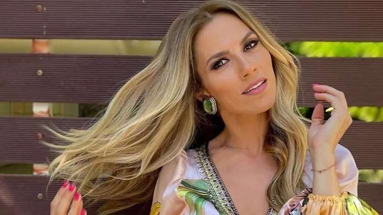 Ντορέττα Παπαδημητρίου: Στο φοιτητικό σπίτι του γιου της - Η φωτογραφία την ώρα που το τακτοποιεί