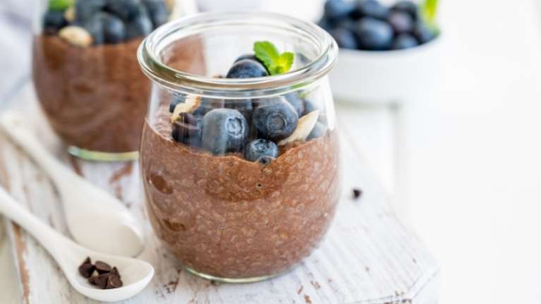 Αυτό κι αν είναι γλυκάκι δύναμης: Κρέμα καρύδας με σπόρους chia