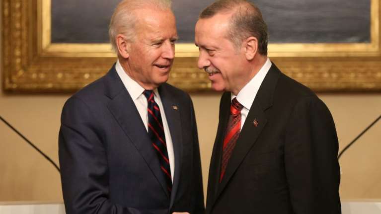 Ανοιγμα Ερντογάν σε Μπάιντεν: Πρέπει να αφήσουμε πίσω τα προβλήματα