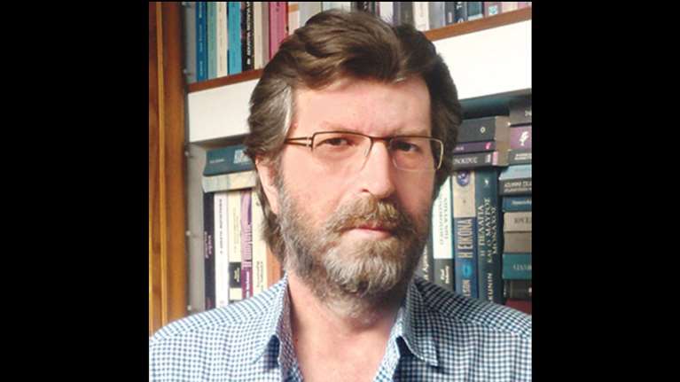 Πέθανε ο δημοσιογράφος και διευθυντής της Realnews Βασίλης Τριανταφύλλου