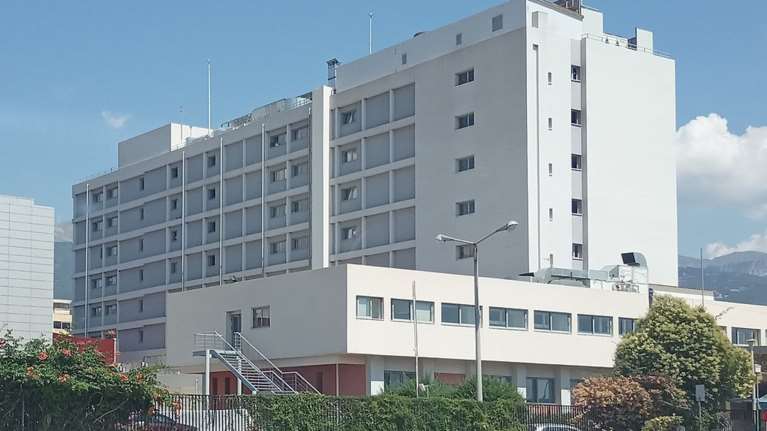 Πάτρα:  Μεγάλη διασπορά κορονοϊού σε παθολογική του &quot;Αγίου Ανδρέα&quot; - Καταγγελίες της ΠΟΕΔΗΝ