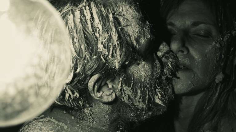 &quot;Το Θείο Τραγί&quot; του Γιάννη Σκαρίμπα για 4 παραστάσεις στη Μικρή Σκηνή