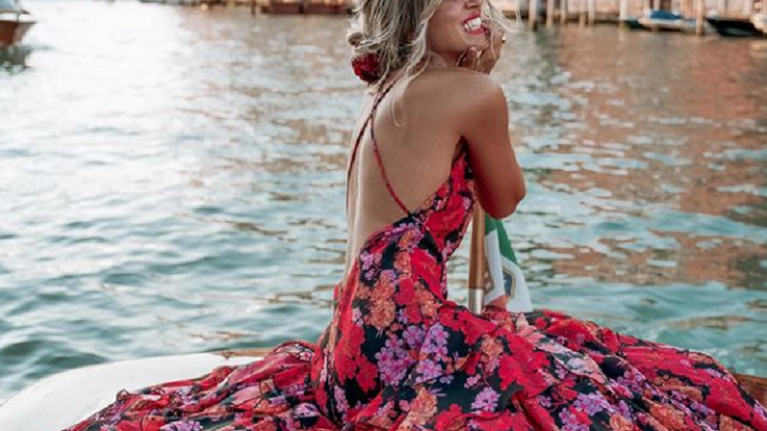 Η Βάσια Κωσταρά &quot;μαρτύρησε&quot; την ηλικία της με τον πιο γλυκό τρόπο