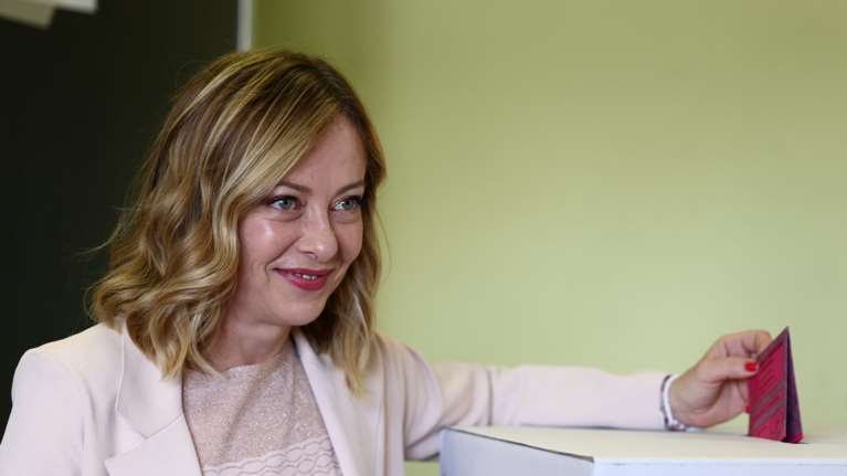 Ιταλία: Δημοσιογράφος θα πληρώσει 5.000 ευρώ στην Τζόρτζια Μελόνι γιατί την αποκάλεσε &quot;κοντή&quot; - &quot;Είναι body shaming&quot;