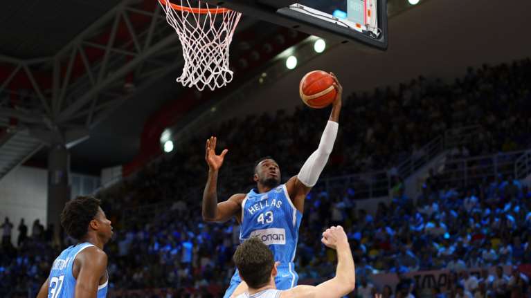 Τι χρειάζεται η Εθνική Ελλάδος για να πάρει την 1η θέση στον όμιλό της