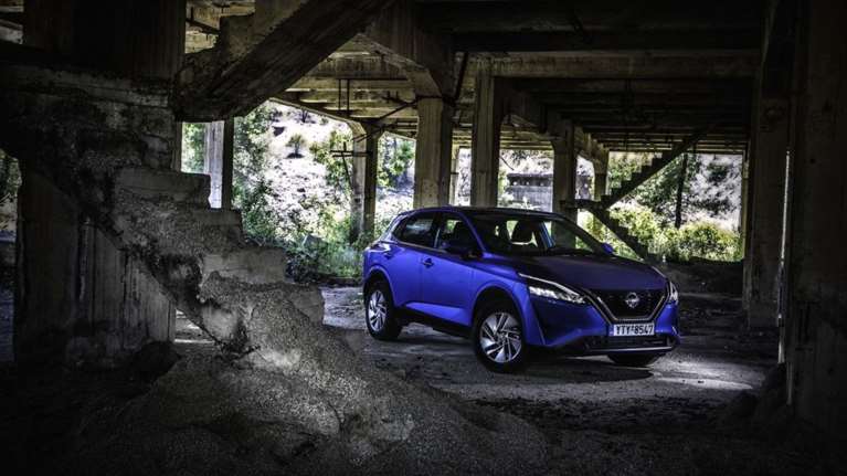 Nissan Qashqai 1.3lt 158ps Hybrid X-Tronic: Πλουμιστό crossover