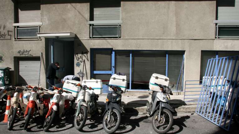 Συνεχίζονται οι έλεγχοι στις εταιρείες ταχυμεταφορών: Στο μικροσκόπιο και η DHL