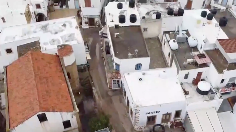 Πάτμος: Πνίγηκε το νησί από την κακοκαιρία- Μεγάλες καταστροφές [βίντεο]