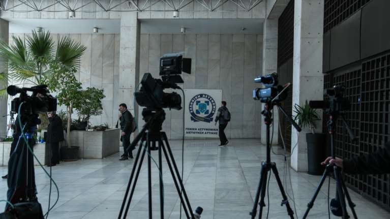 Κολωνός: 48χρονος παρουσιάστηκε αυτοβούλως στη ΓΑΔΑ - Είχε συνομιλήσει με το προφίλ της 12χρονης