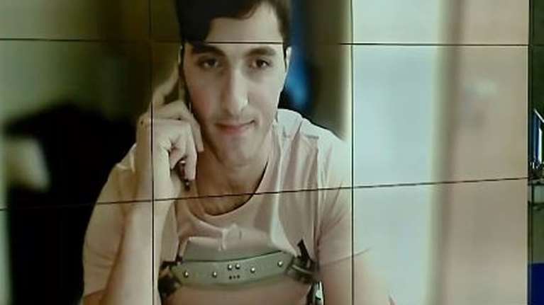 Τέμπη: O 20χρονος Αγγελος χτύπησε στη μέση και πλήρωσε από την τσέπη του τον κηδεμόνα για τη θεραπεία του