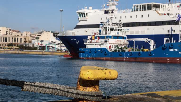 Αίρεται το απαγορευτικό απόπλου από το απόγευμα - Κανονικά αύριο τα δρομολόγια των πλοίων