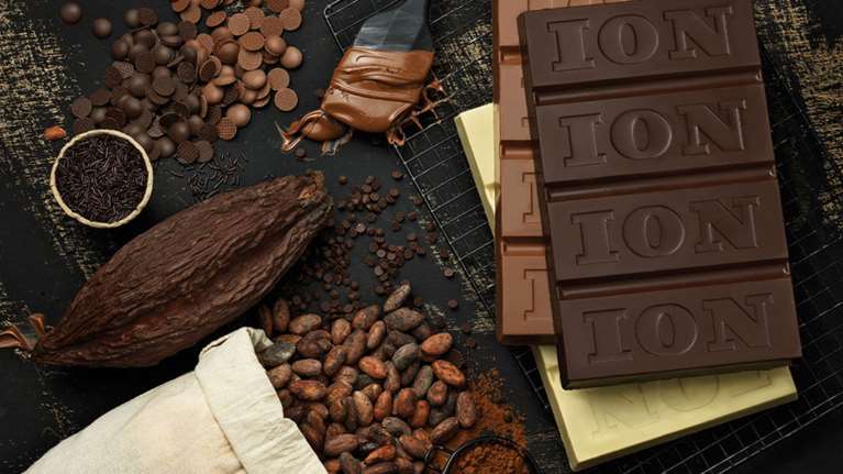 ΙΟΝ: Διαψεύδει η ιστορική σοκολατοβιομηχανία πληροφορίες για διαπραγματεύσεις με Σπύρο Θεοδωρόπουλο