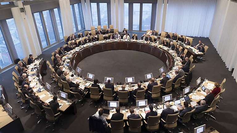 Ελαστικότεροι κανόνες για τα κόκκινα δάνεια των τραπεζών από την ΕΚΤ