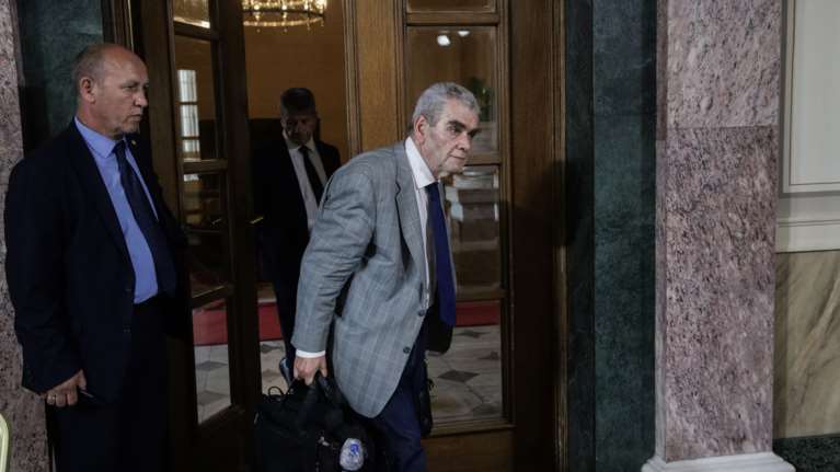 Αρχισαν τα όργανα - Παπαγγελόπουλος για Παππά:  Ρωτήστε τον για τη συνομιλία με Μιωνή...