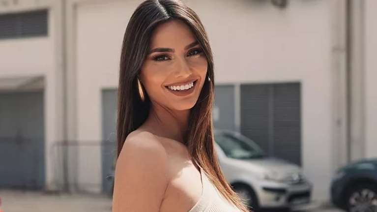 Αυτό είναι το πιο hot χρώμα μαλλιών για καστανές φέτος το καλοκαίρι και το είδαμε στην Ηλιάνα Παπαγεωργίου