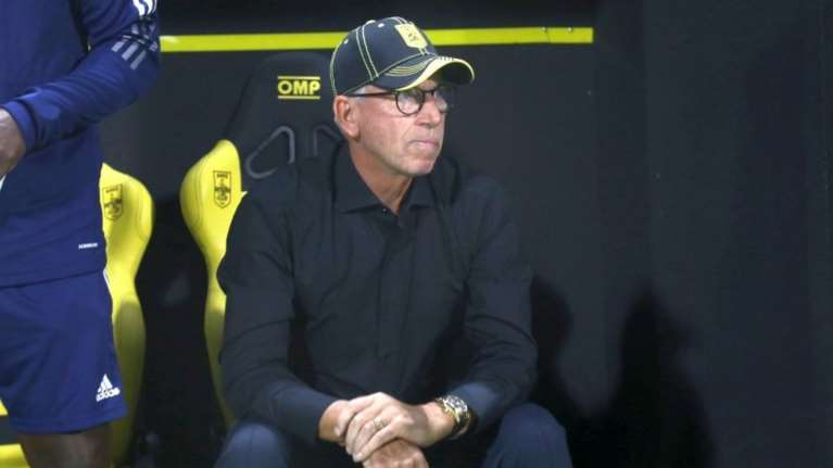 Άρης: Αποφασίζει για την ενδεκάδα με Βόλο ο Άλαν Πάρντιου