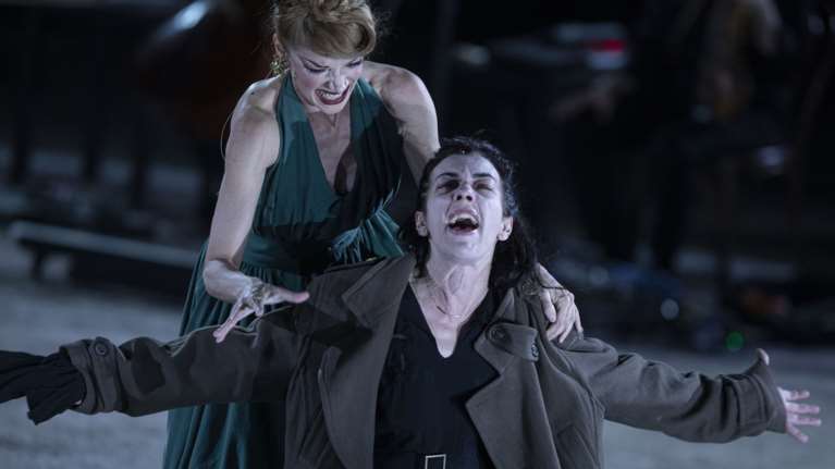 Παρατεταμένο χειροκρότημα για την &quot;Ηλέκτρα&quot; του Τάρλοου στην Επίδαυρο