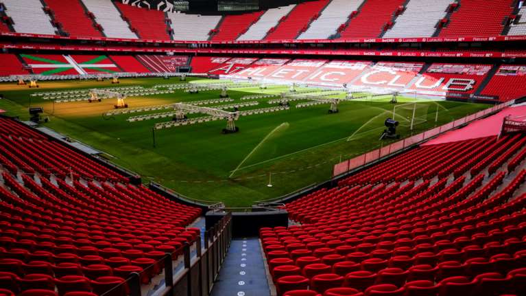 UEFA: Αποφασίζει τη Δευτέρα για Euro 2020 και CHL 2021-24 - Aνακοινώνει Μπόμπαν