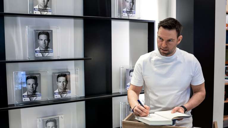 Πού θα πάνε οι ψηφοφόροι του Κασσελάκη μετά τη διάλυση;- Τι λένε οι δημοσκόποι