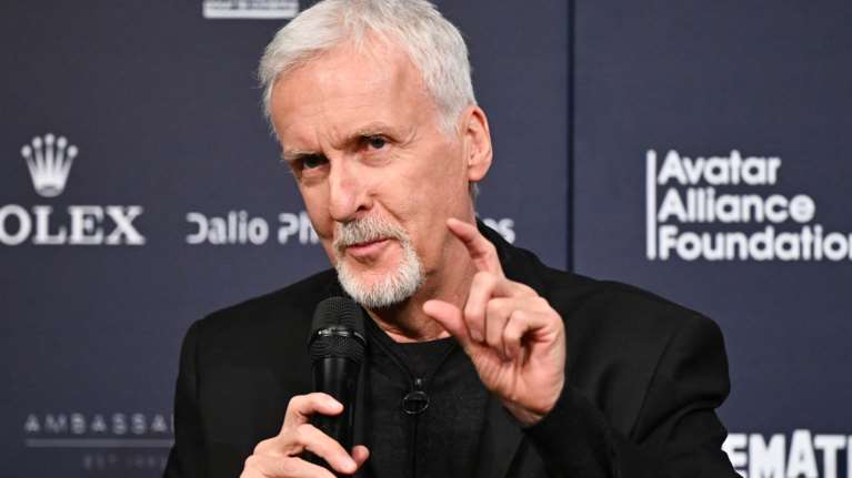 Κόντρα σκηνοθετικών &quot;γιγάντων&quot;: Ο Τζέιμς Κάμερον ασκεί σκληρή κριτική στον Νόλαν για το &quot;Oppenheimer&quot;