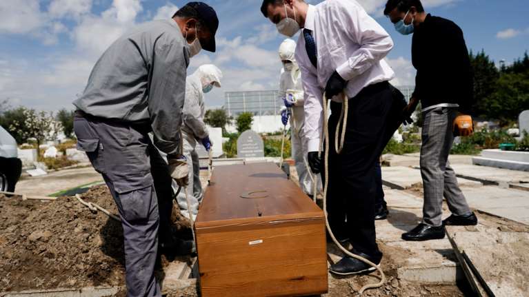 Κορονοϊός: Ο ιός έχει σκοτώσει 350.000 ανθρώπους σε όλον τον κόσμο - Οι 100.000 στις ΗΠΑ