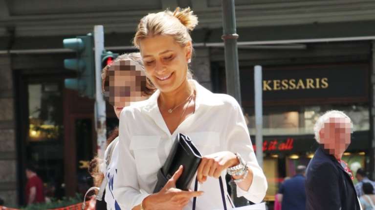 Τατιάνα Μπλάτνικ: Το κόσμημα που δέχτηκε ως δώρο και την ενθουσίασε - &quot;Αισθάνομαι προστατευμένη&quot;