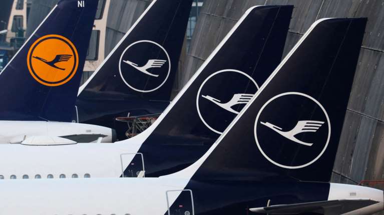 Γερμανία: Η Lufthansa καταργεί 4.000 θέσεις εργασίας - Σχεδιάζει και συγχώνευση υπηρεσιών
