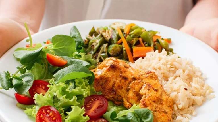 Ενεργοποίηση μεταβολισμού: Πώς θα τον αυξήσεις και ποιοι συνδυασμοί τροφών θα βοηθήσουν;