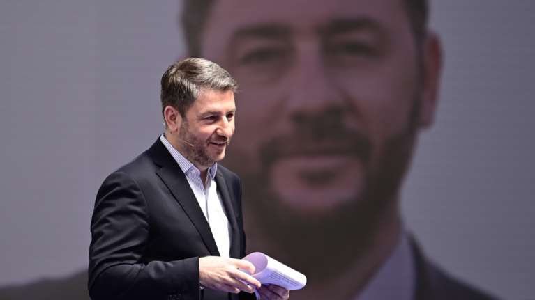 Κυβερνητικές πηγές για Ανδρουλάκη: Θυμωμένος, σε πλήρη σύγχυση, προσπαθεί να δικαιολογηθεί για τους &quot;πράσινους φραπέδες&quot;