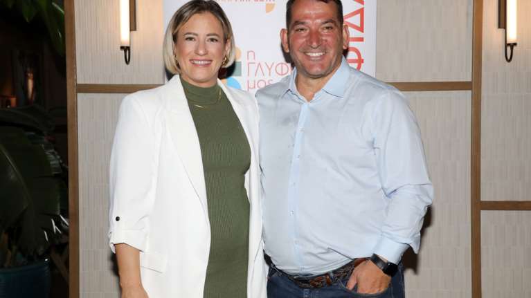 Αφροδίτη Σκαφίδα: Δημοσίευσε τις πιο γλυκιές φωτογραφίες με τον Πύρρο Δήμα και την κόρη τους