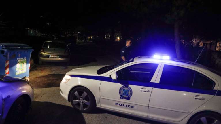 Καταδίωξη 15χρονου με κλεμμένο αυτοκίνητο στη Θεσσαλονίκη