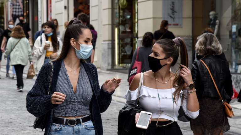 Κορονοϊός: 36.000 ευρώ πρόστιμα στην &quot;αγορά&quot; - Δεν τηρούσαν τα μέτρα