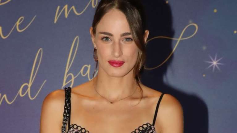 Μαρία Βοσκοπούλου: Άκρως γοητευτική σε βραδινή έξοδό της