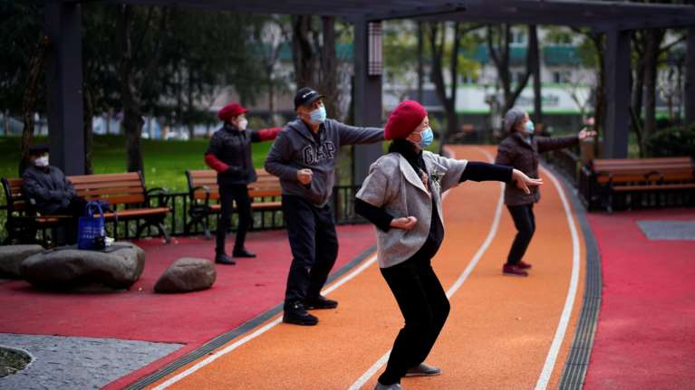 Κίνα: Η πανδημία μπορεί να τελειώσει μέχρι τον Ιούνιο - Έχει ήδη κορυφωθεί στη χώρα