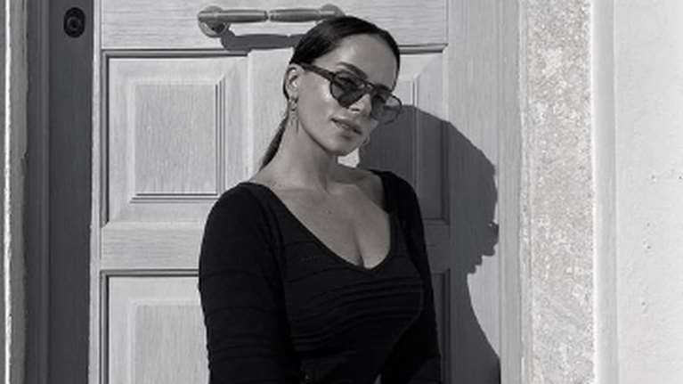 Οι φωτογραφίες της Μαρίας Αντωνά από τις διακοπές της στην Τήνο με τον Γιώργο Λιάγκα