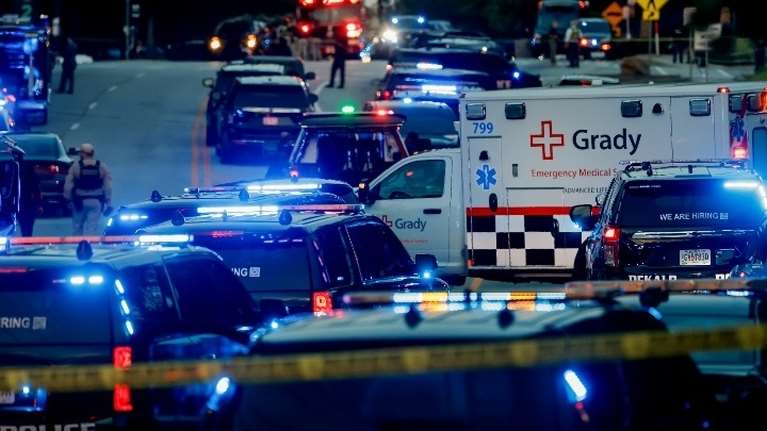 Ένοπλος σκότωσε αστυνομικό στα γραφεία του CDC - Πίστευε ότι η ασθένειά του είχε προκληθεί από το εμβόλιο του κορονοϊού